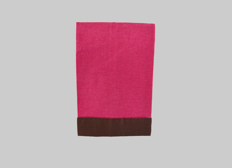 Red with black border guest towel
