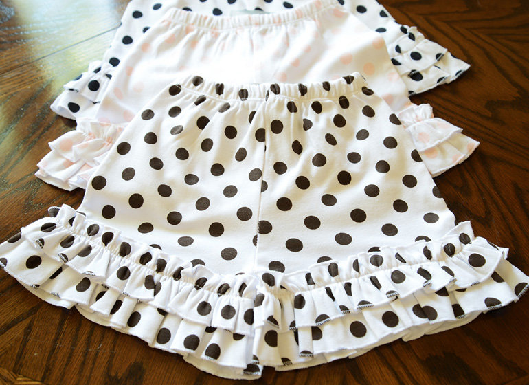 girl toddler double ruffles short, big brown dots